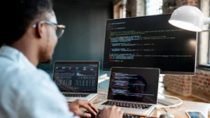 Read more about the article How No-Code & Low-Code Platforms are Changing Software Development